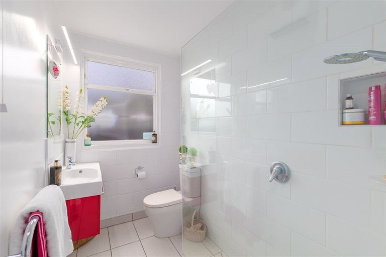 Photo of property in 5/57 Dover Street, St Albans, Christchurch, 8014
