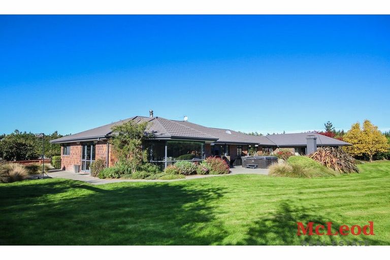 Photo of property in 251 Winterslow Road, Staveley, Ashburton, 7771