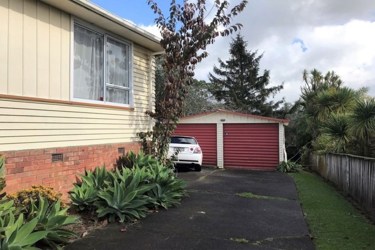 Photo of property in 49 Rosier Road, Glen Eden, Auckland, 0602