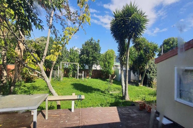 Photo of property in 38 Colson Street, Avalon, Lower Hutt, 5011