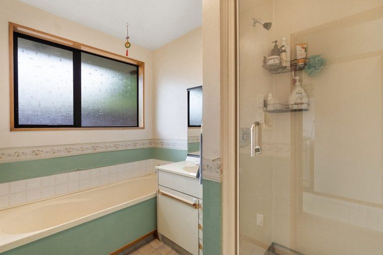 Photo of property in 12b Ben Nevis Drive, Broomfield, Christchurch, 8042