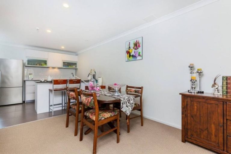 Photo of property in 15/46 Carlos Drive, Flat Bush, Auckland, 2016