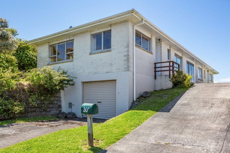 Photo of property in 30 The Track, Plimmerton, Porirua, 5026