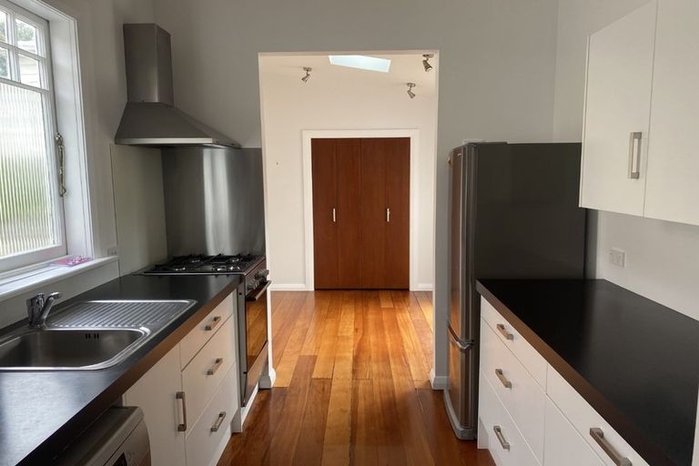 Photo of property in 49 Roy Street, Newtown, Wellington, 6021