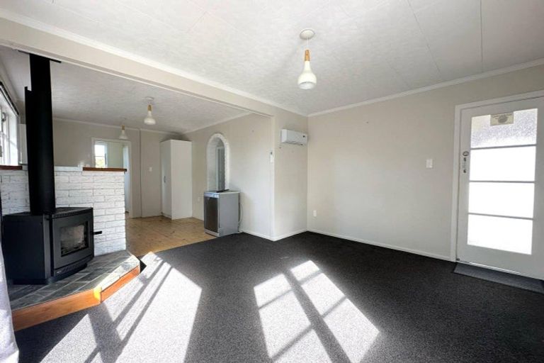 Photo of property in 19 Glendevon Place, Tokoroa, 3420