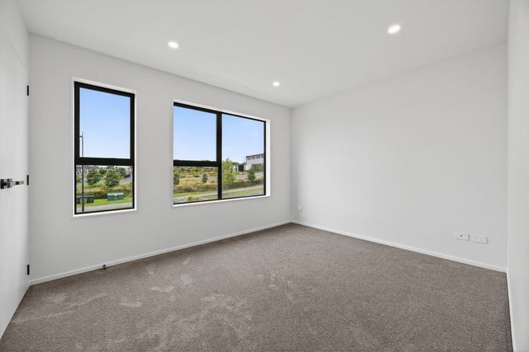 Photo of property in 47 Auranga Drive, Karaka, Papakura, 2113