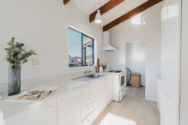 Photo of property in 8a Carey Street, Maeroa, Hamilton, 3200