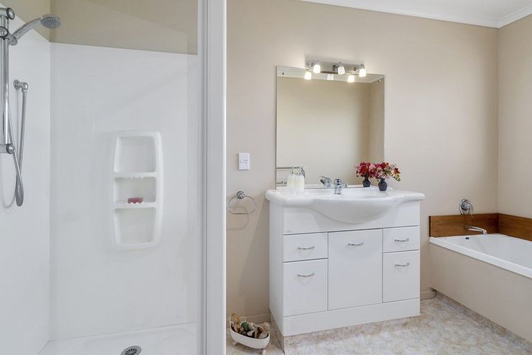 Photo of property in 33 Sherwill Street, Feilding, 4702