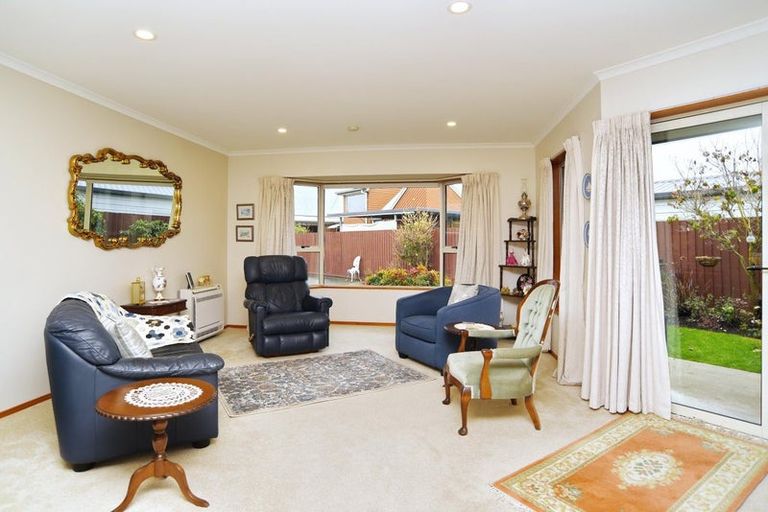 Photo of property in 10b Goodwood Close, Rangiora, 7400