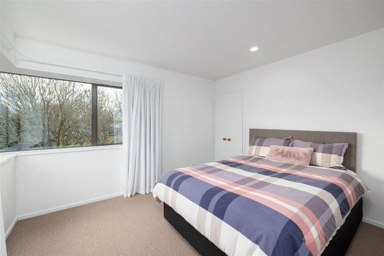 Photo of property in 2 Buscot Gate, Avonhead, Christchurch, 8042