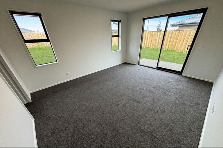 Photo of property in 7 Longore Way, Rolleston, 7614