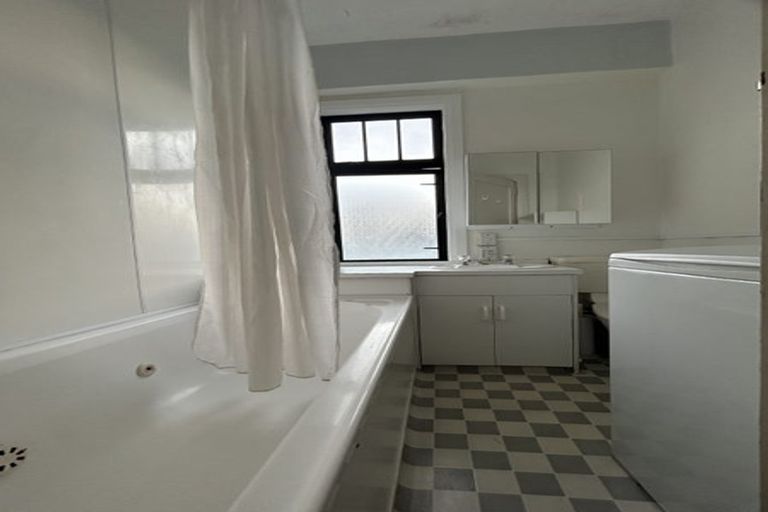 Photo of property in 24u9 Elizabeth Street, Mount Victoria, Wellington, 6011