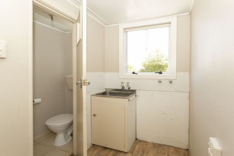 Photo of property in 37 Buckleys Terrace, Tinwald, Ashburton, 7700