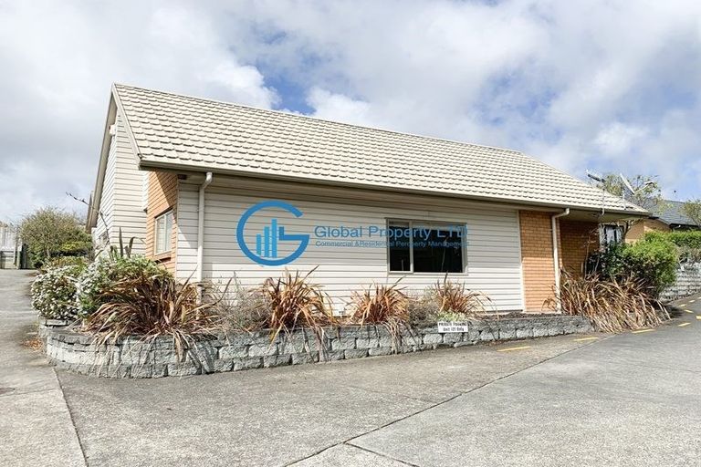 Photo of property in St Claire Village, 121/172 Mcleod Road, Te Atatu South, Auckland, 0610