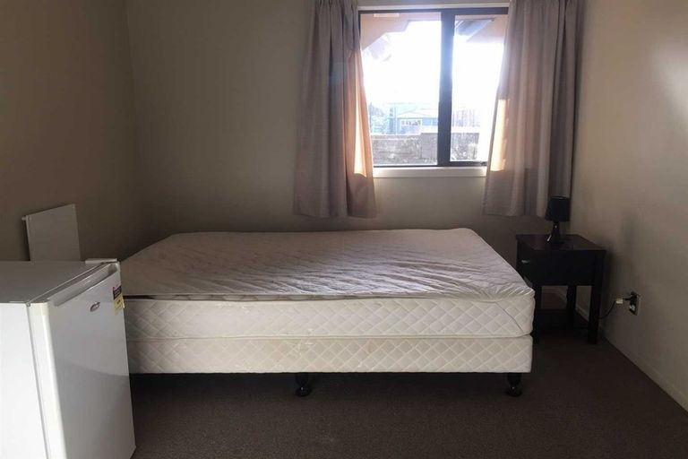 Photo of property in 27u2 Hogan Street, Hamilton East, Hamilton, 3216