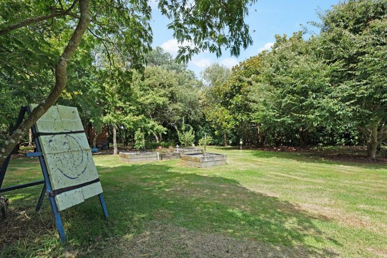 Photo of property in 120 Te Waka Road, Te Horo, Otaki, 5581