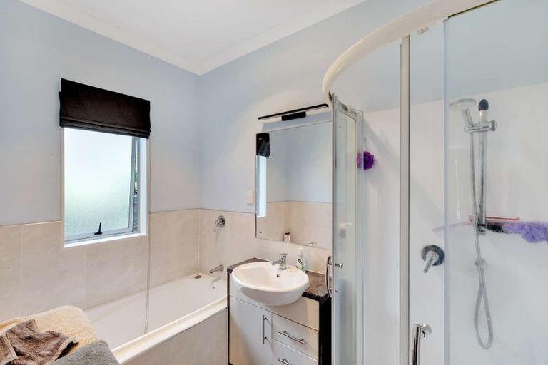 Photo of property in 8 Hua Place, Tuakau, 2121