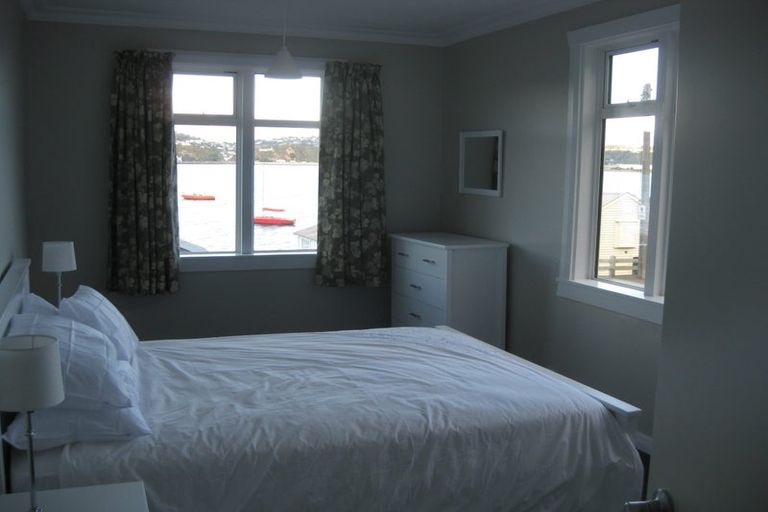 Photo of property in 424 Evans Bay Parade, Hataitai, Wellington, 6021