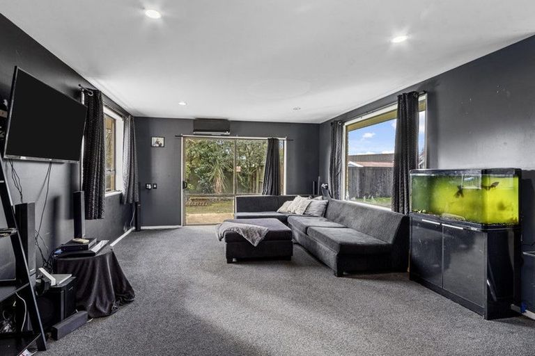 Photo of property in 36 Claymore Street, Woolston, Christchurch, 8062