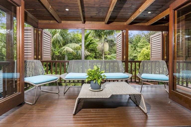 Photo of property in 22 Hebe Place, Birkenhead, Auckland, 0626