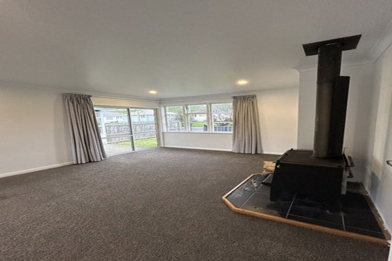 Photo of property in 14 Takahe Street, Taihape, 4720