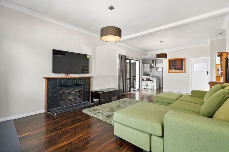 Photo of property in 1/65 Fitzroy Street, Papatoetoe, Auckland, 2104