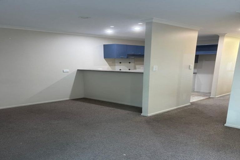 Photo of property in 24 Chapel Road, Flat Bush, Auckland, 2019