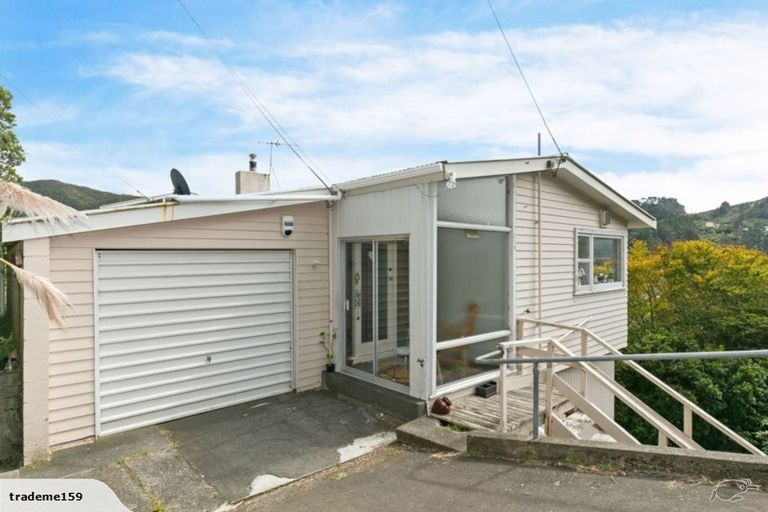 Photo of property in 34 Collier Avenue, Karori, Wellington, 6012