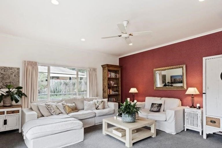 Photo of property in 71 Little John Drive, Bellevue, Tauranga, 3110