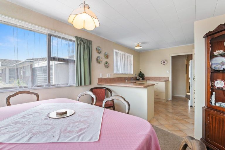 Photo of property in 50unit Robertson Street, Glenholme, Rotorua, 3010