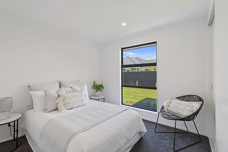 Photo of property in 30 Hinterland Drive, Prebbleton, 7604