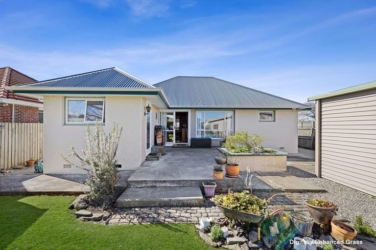 Photo of property in 3 Wallace Street, Bryndwr, Christchurch, 8053