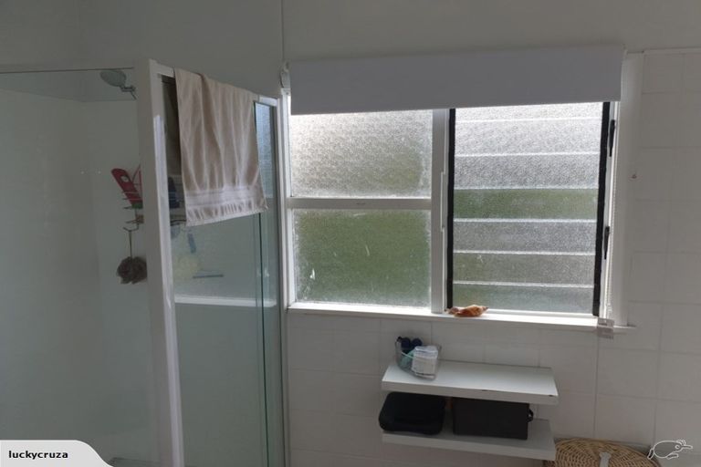 Photo of property in 19 Mahana Road, Paraparaumu Beach, Paraparaumu, 5032