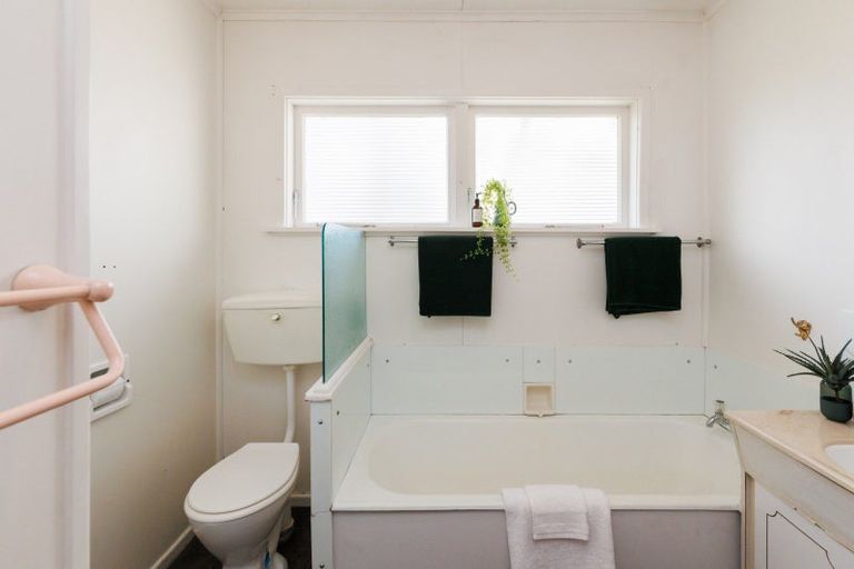 Photo of property in 6 Harford Street, Feilding, 4702