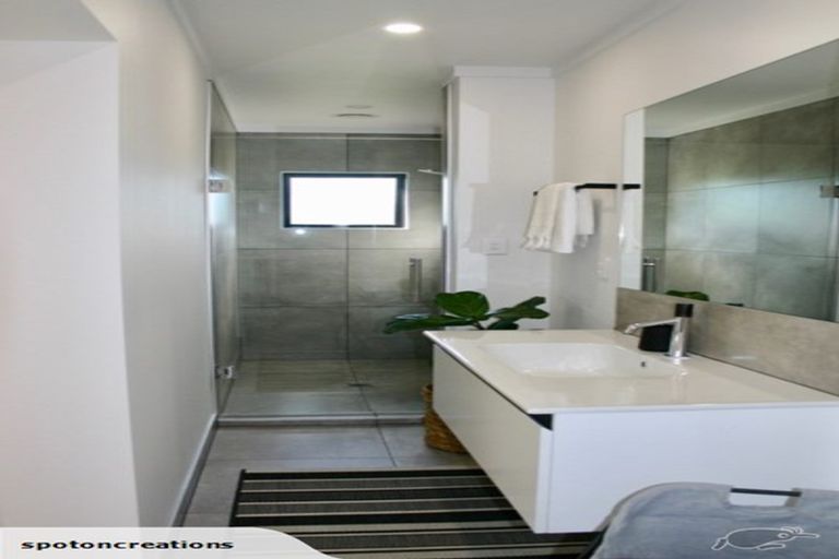 Photo of property in 37 Peake Road, Cambridge, Hamilton, 3283