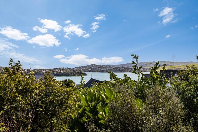 Photo of property in 10 The Crowsnest, Whitby, Porirua, 5024