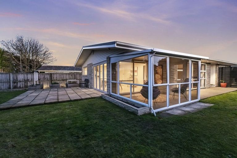 Photo of property in 20 Eastling Street, Bishopdale, Christchurch, 8053