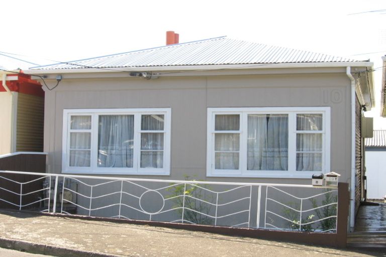 Photo of property in 10 Gordon Street, Newtown, Wellington, 6021