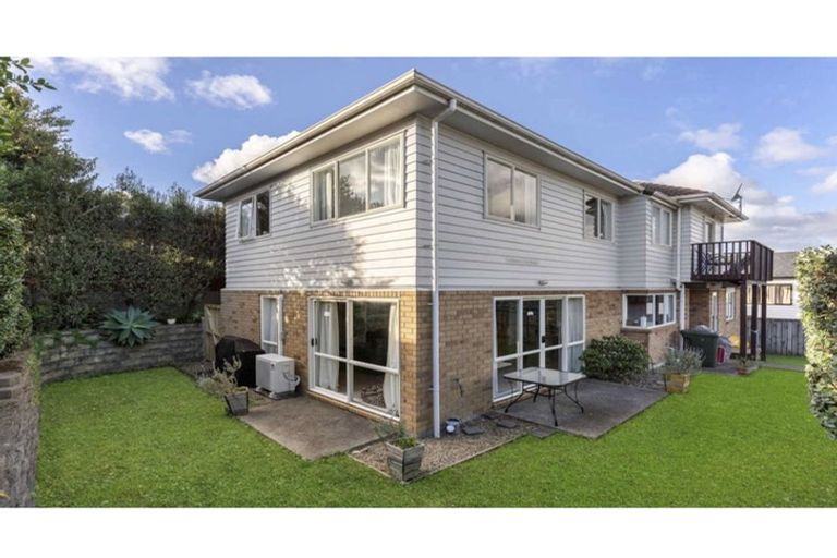 Photo of property in 8a Grassways Avenue, Pakuranga, Auckland, 2010