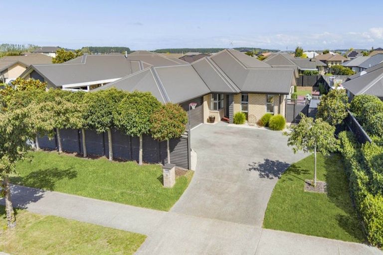 Photo of property in 56 Sovereign Boulevard, Kaiapoi, 7630