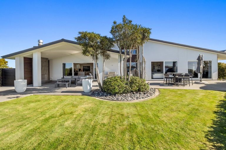 Photo of property in 4 Waterton Point, Huntingdon, Ashburton, 7774