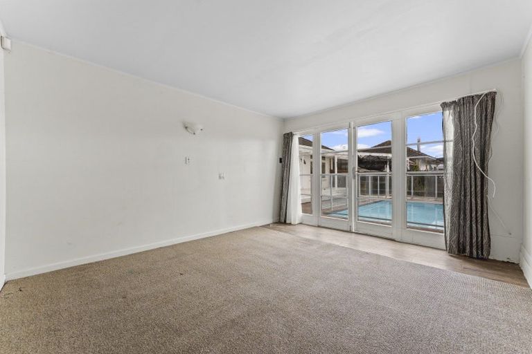 Photo of property in 14 Hannan Street, Levin, 5510