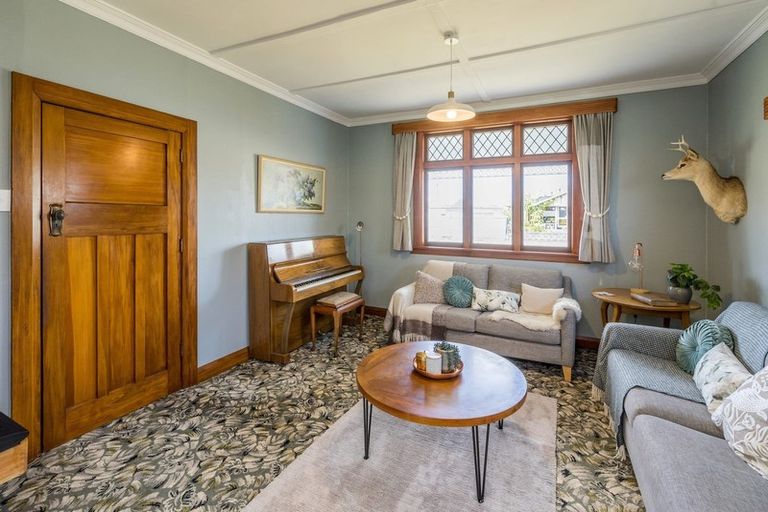 Photo of property in 2 Shamrock Street, Levin, 5510