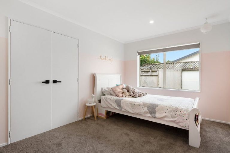 Photo of property in 8a Boronia Place, Mount Maunganui, 3116