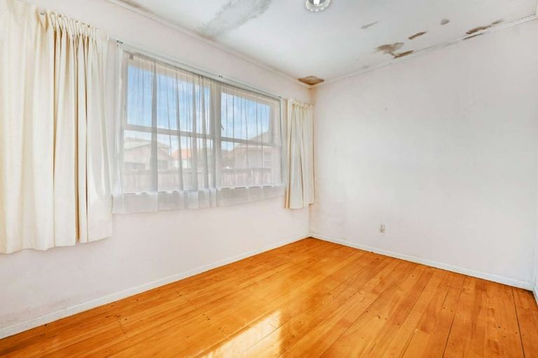 Photo of property in 27 Kairanga Street, Mangere East, Auckland, 2024