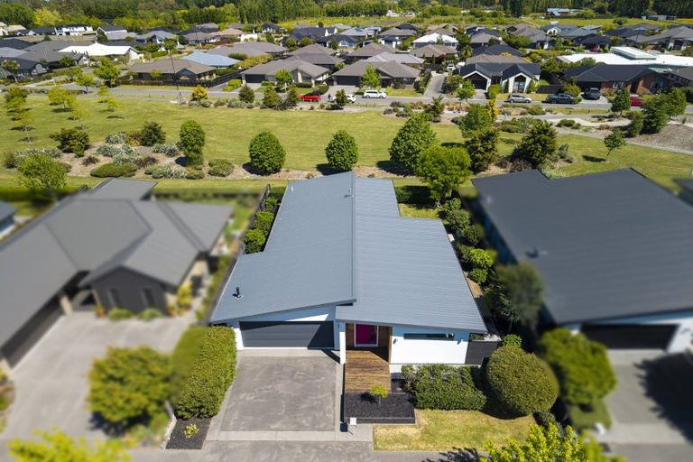 Photo of property in 35 Taiore Crescent, Marshland, Christchurch, 8083