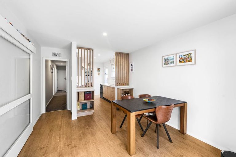 Photo of property in 2/385 Withells Road, Avonhead, Christchurch, 8042