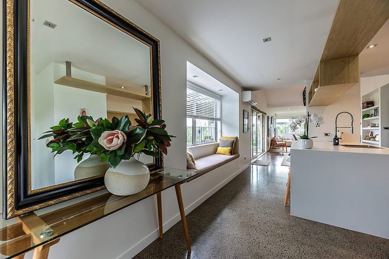 Photo of property in 299 Carmichael Road, Brookfield, Tauranga, 3110