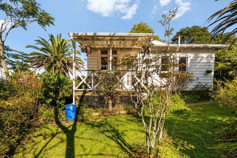 Photo of property in 78 Nixon Road, Taupaki, Henderson, 0782