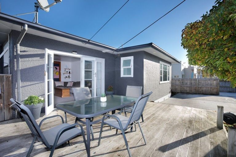 Photo of property in 3b Wellington Street, Feilding, 4702